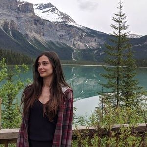 Meet your Posher, Sinem